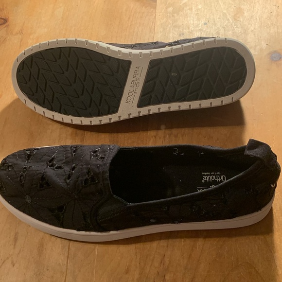 Kookaburra by UGS canvas unworn size 9 casual shoe - Picture 2 of 7